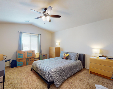 6689 Red Canyon Sage Lane - Photo Thumbnail 23