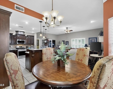 6909 Desert Canyon Drive - Photo Thumbnail 11