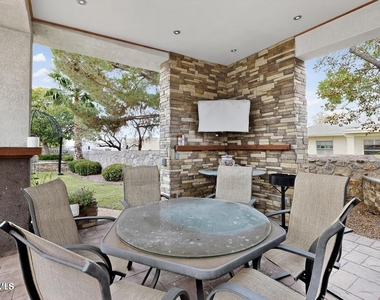 6909 Desert Canyon Drive - Photo Thumbnail 29