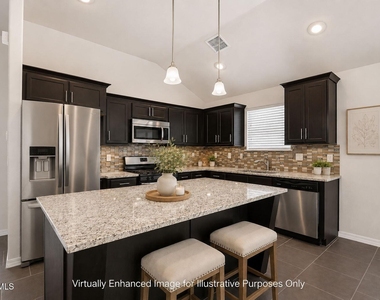 11381 Bullseye Street - Photo Thumbnail 4
