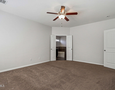 11381 Bullseye Street - Photo Thumbnail 27