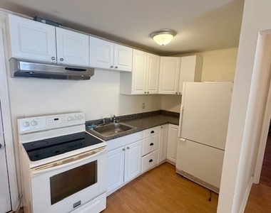 238 Main Street - Photo Thumbnail 6
