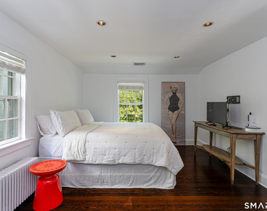 896 Westport Road - Photo Thumbnail 20
