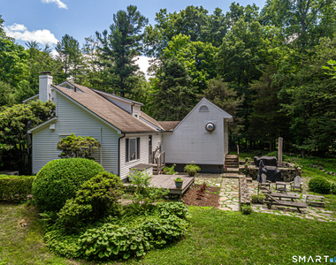 896 Westport Road - Photo Thumbnail 27