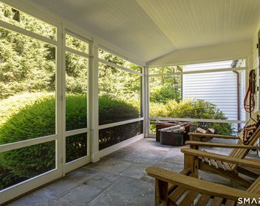 896 Westport Road - Photo Thumbnail 4