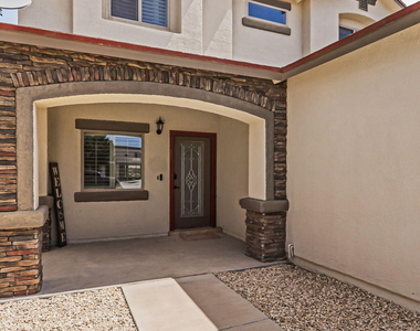 14745 Orsten Artis Avenue - Photo Thumbnail 3