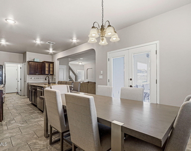 14745 Orsten Artis Avenue - Photo Thumbnail 11
