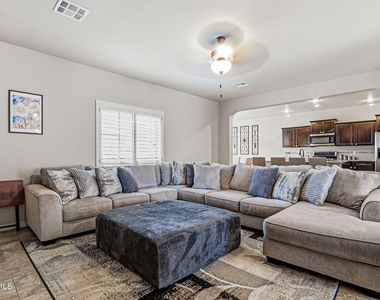 14745 Orsten Artis Avenue - Photo Thumbnail 6