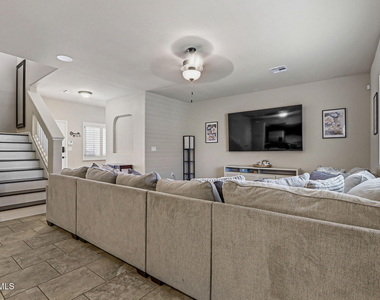 14745 Orsten Artis Avenue - Photo Thumbnail 7
