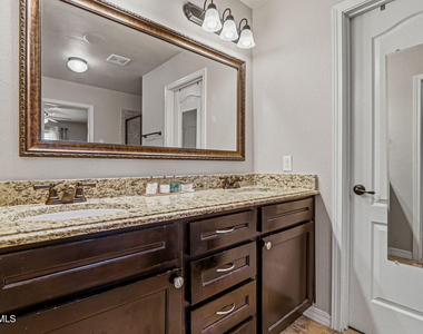 14745 Orsten Artis Avenue - Photo Thumbnail 33