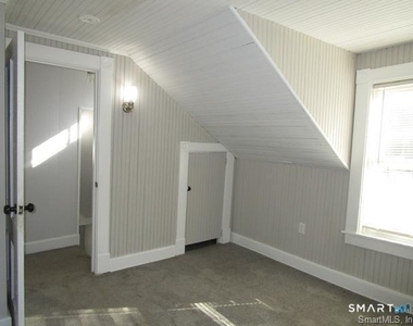 1404 West Street - Photo Thumbnail 4