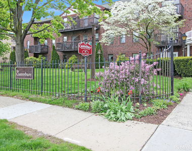 47 Highland Street - Photo Thumbnail 10