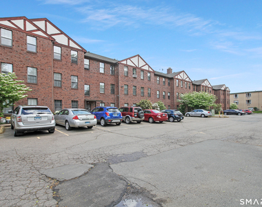 47 Highland Street - Photo Thumbnail 7