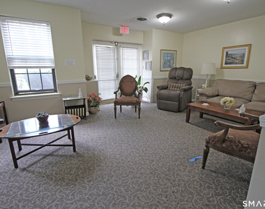 47 Highland Street - Photo Thumbnail 14
