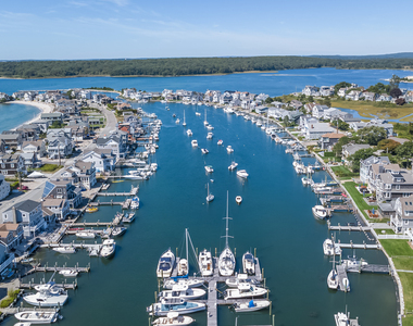 21 Atlantic Avenue - Photo Thumbnail 26