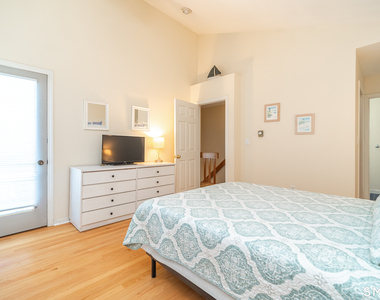 21 Atlantic Avenue - Photo Thumbnail 13