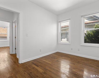 768 Stratford Avenue - Photo Thumbnail 17