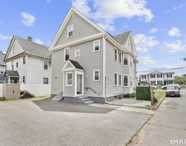 768 Stratford Avenue - Photo Thumbnail 1