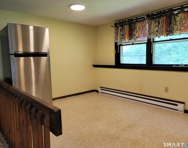 1218 Main Street - Photo Thumbnail 6