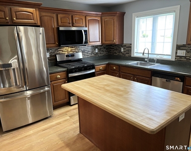 1260 Cutspring Road - Photo Thumbnail 1