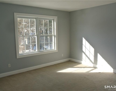 1260 Cutspring Road - Photo Thumbnail 16