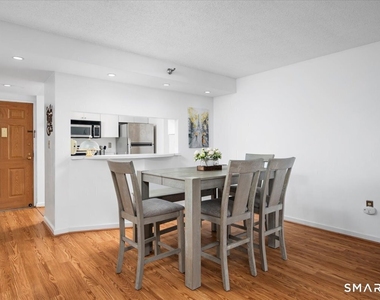 127 Greyrock Place - Photo Thumbnail 7