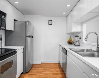 127 Greyrock Place - Photo Thumbnail 8