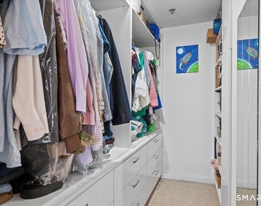 127 Greyrock Place - Photo Thumbnail 13