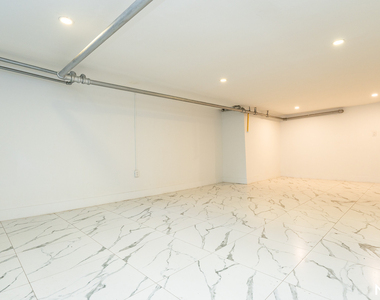 115 Carlton Ave - Photo Thumbnail 19