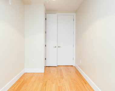 189 Johnson Ave - Photo Thumbnail 2