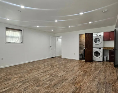 31-56 44th Street - Photo Thumbnail 13