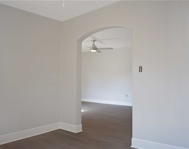 905 Burchfield Rd - Photo Thumbnail 23