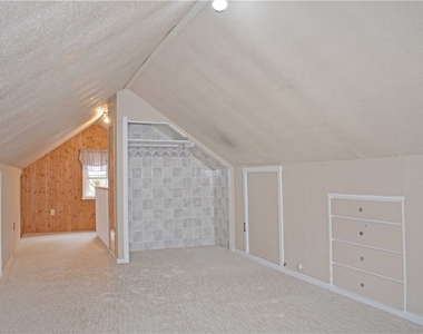 905 Burchfield Rd - Photo Thumbnail 26