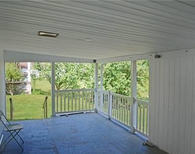 905 Burchfield Rd - Photo Thumbnail 33