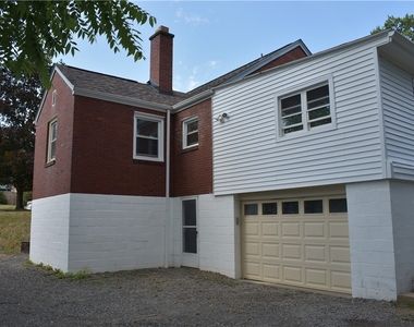 905 Burchfield Rd - Photo Thumbnail 4
