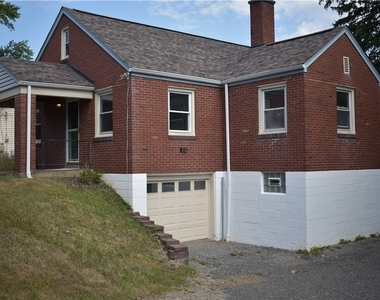 905 Burchfield Rd - Photo Thumbnail 3