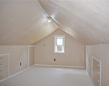 905 Burchfield Rd - Photo Thumbnail 24