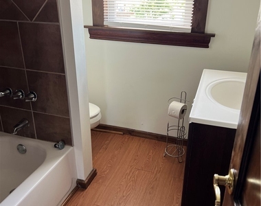 277 Dravo Ave - Photo Thumbnail 4