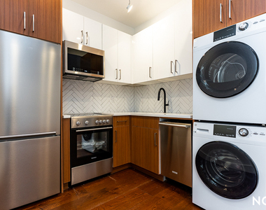 2114 Fulton St - Photo Thumbnail 4