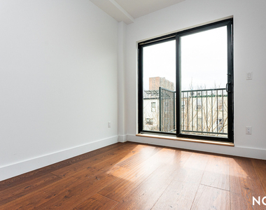 2114 Fulton St - Photo Thumbnail 10