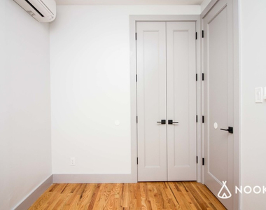 379 S 5th St - Photo Thumbnail 5