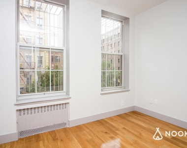 379 S 5th St - Photo Thumbnail 4