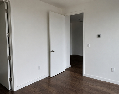 179 North 7th Street - Photo Thumbnail 4