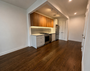 179 North 7th Street - Photo Thumbnail 5