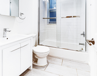 357 Edgecombe Avenue - Photo Thumbnail 3