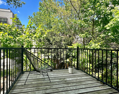 477 Willoughby Avenue - Photo Thumbnail 5