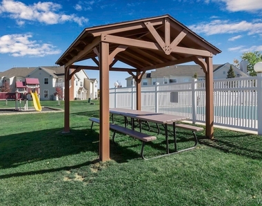 10 Arielle Court C-plan - Photo Thumbnail 30