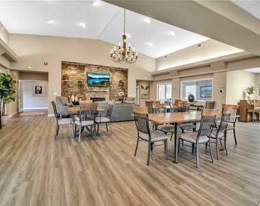 4100 Stonegate - Photo Thumbnail 11