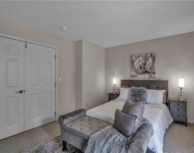 4100 Stonegate - Photo Thumbnail 46
