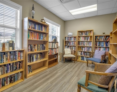 4100 Stonegate - Photo Thumbnail 16